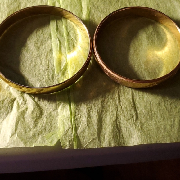3 Monet Vintage Bangle Bracelets - Picture 4 of 8